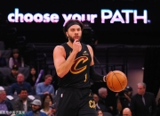 雄鹿爆发新星，冲击季后赛刷新纪录，米切尔球队迎来希望！的简单介绍